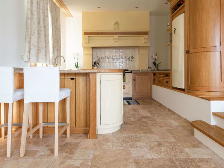 Carrelage Medium, en travertin vieilli | stonenaturelle